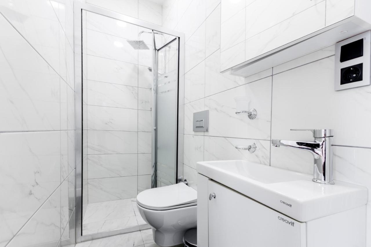 Modern Flat 5 Min To Galata Tower In Istiklal Ave Apartment Istanbul Exterior photo